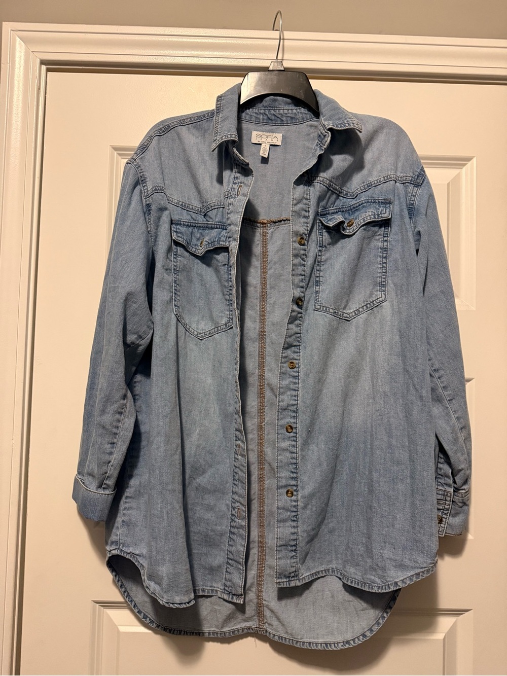 sofia by sofia vergara Light Blue Denim Shirt Jacket
